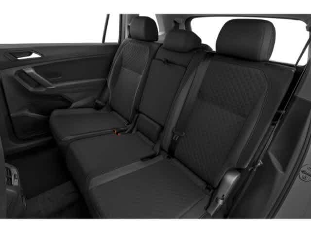 Thumbnail: 2021 Volkswagen Tiguan - 15