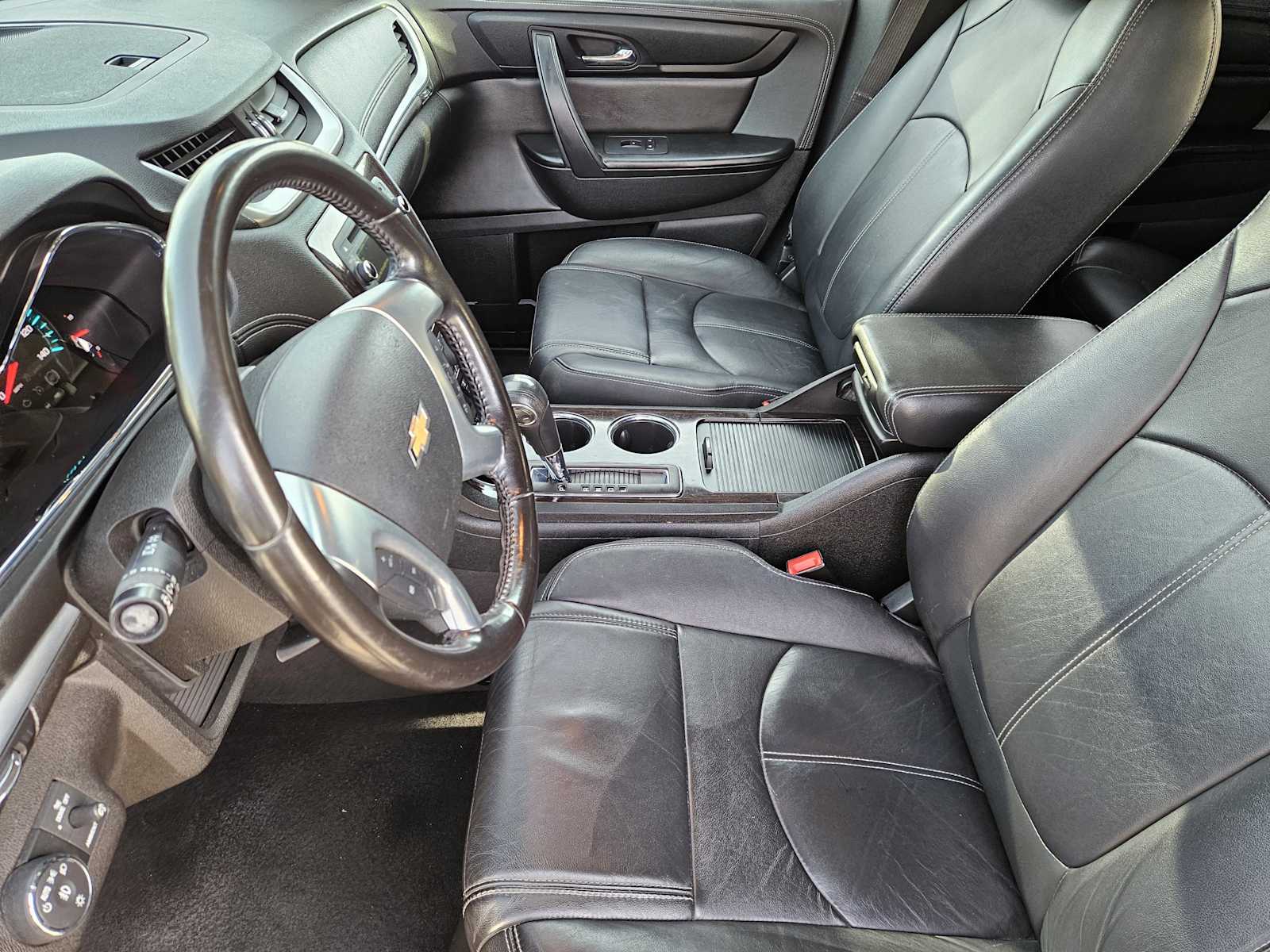 Thumbnail: 2017 Chevrolet Traverse - 13