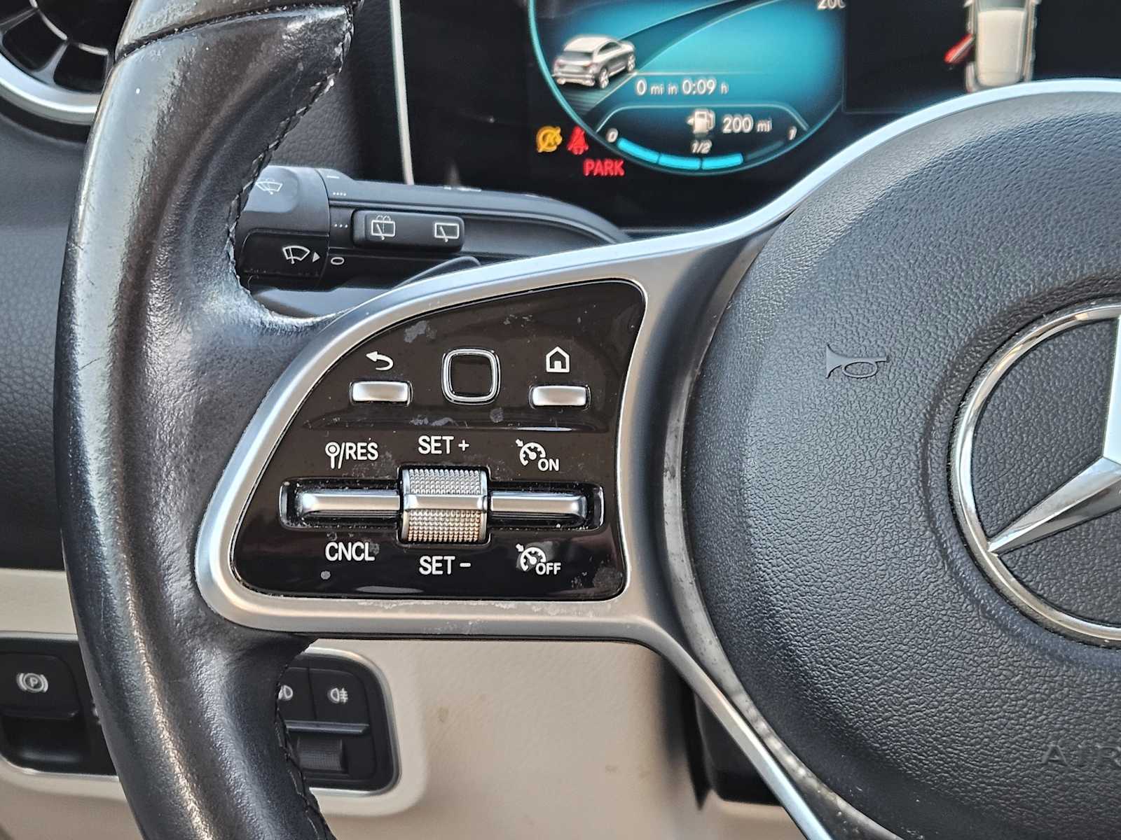 Thumbnail: 2021 Mercedes-Benz GLA - 27