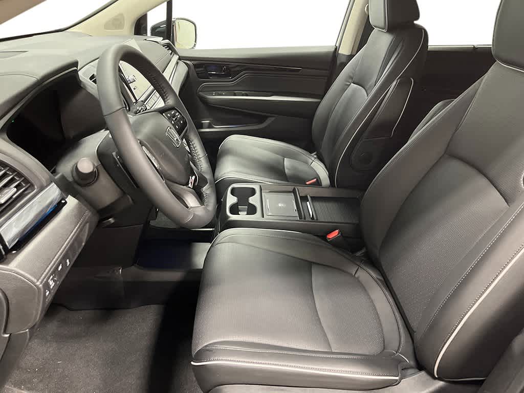 Thumbnail: 2026 Honda Odyssey - 13