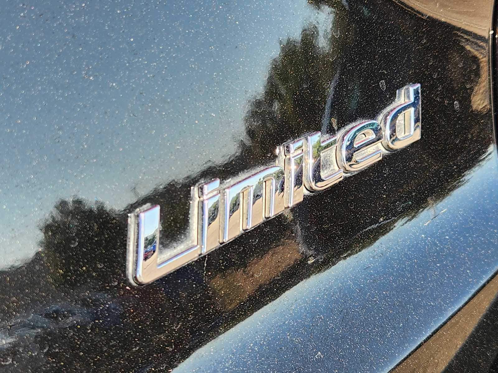 Thumbnail: 2015 Hyundai Sonata - 11