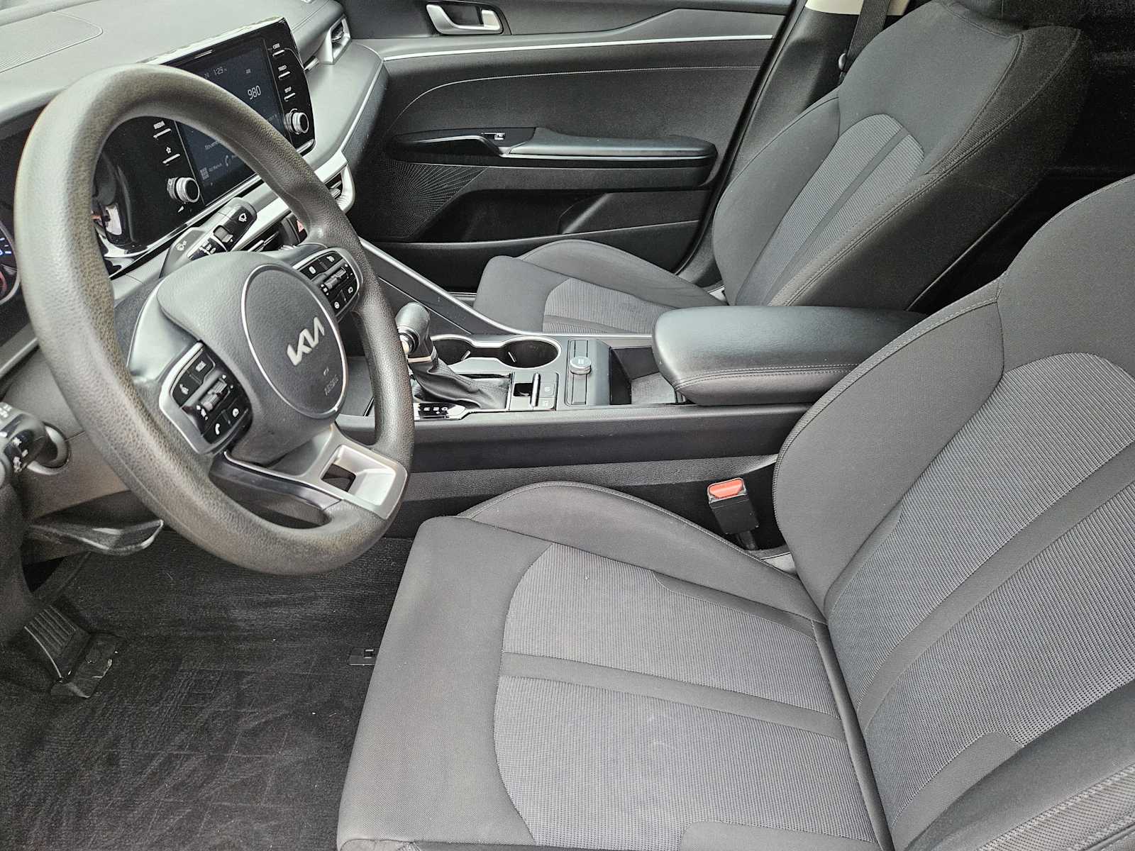 Thumbnail: 2022 Kia K5 - 13