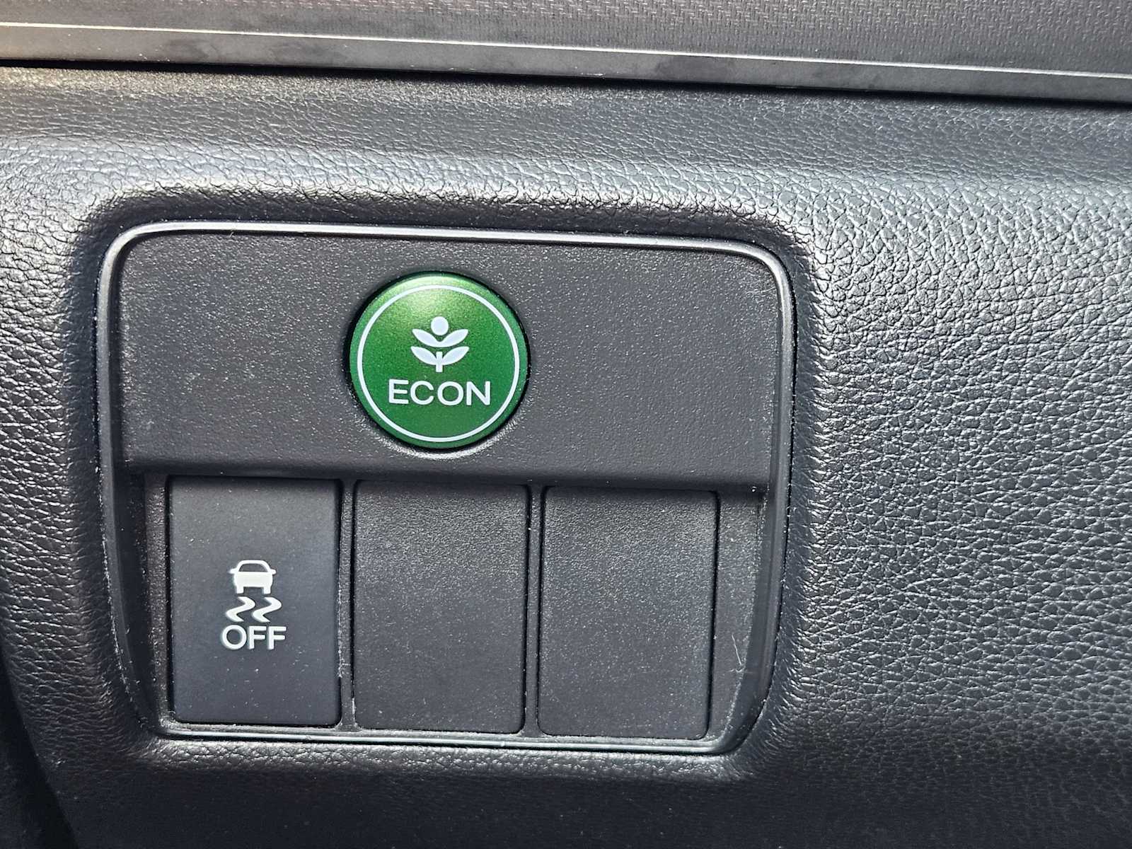 Thumbnail: 2013 Honda Accord - 19