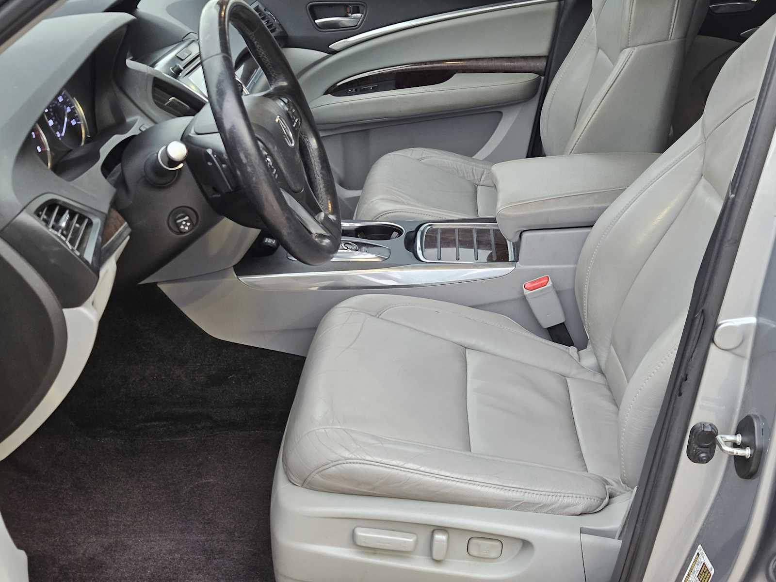 2018 Acura MDX Base 13