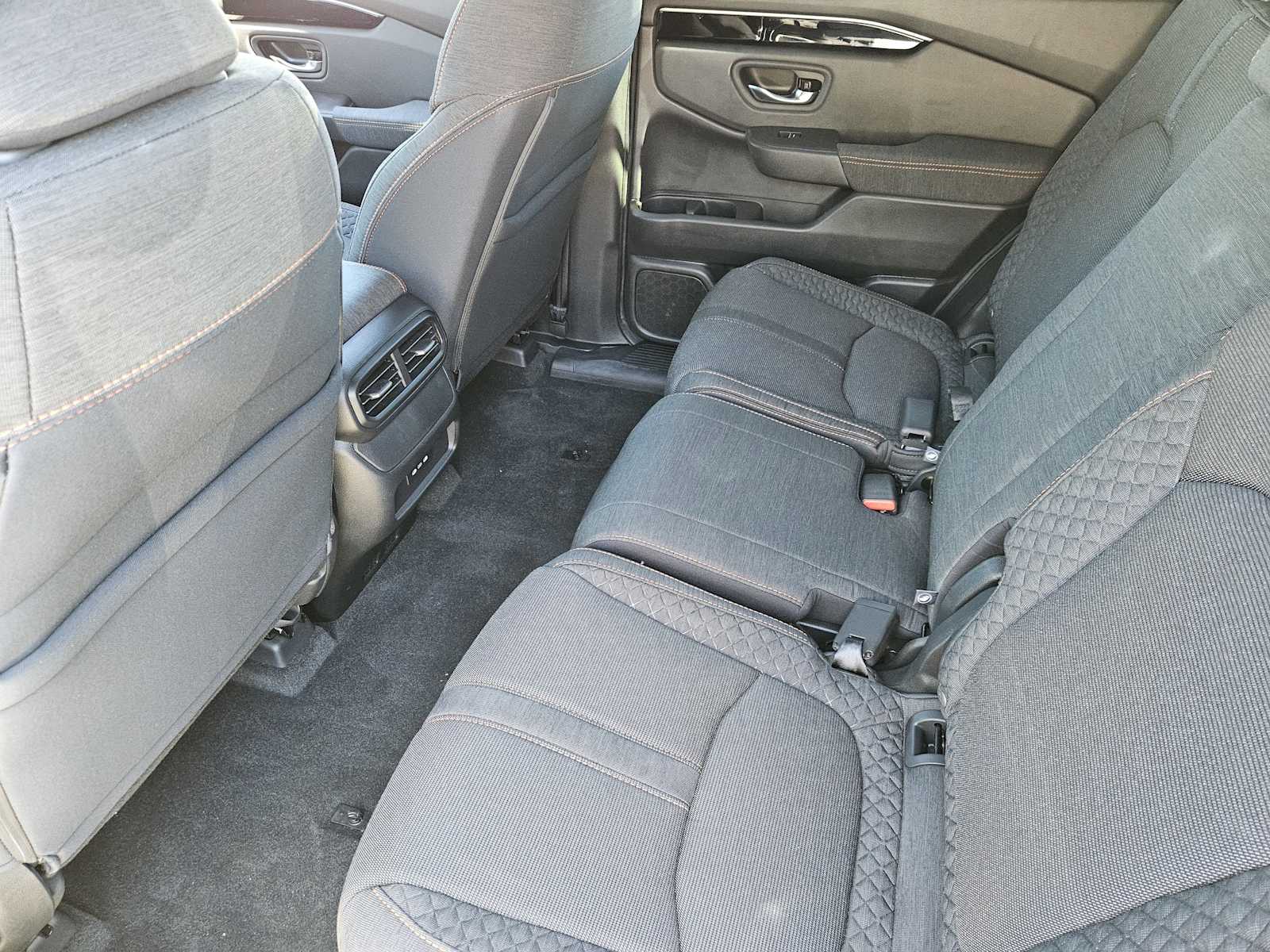 Thumbnail: 2025 Honda Pilot - 21