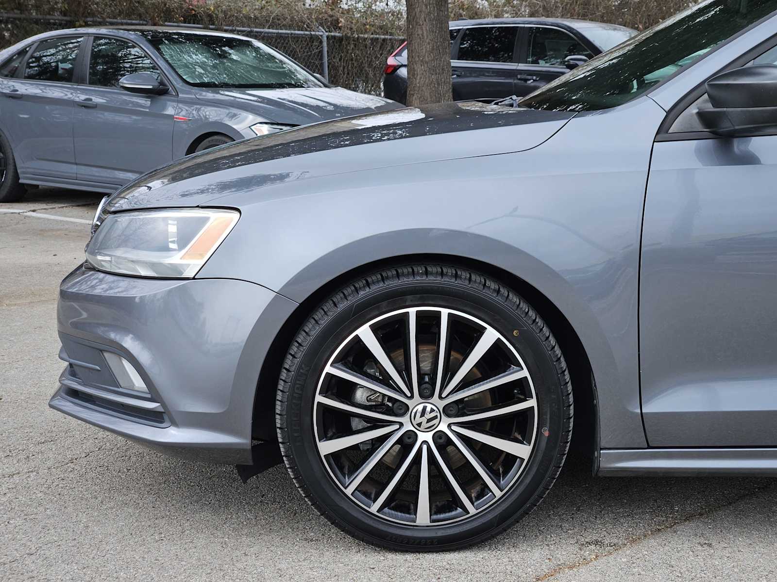 Thumbnail: 2016 Volkswagen Jetta - 8