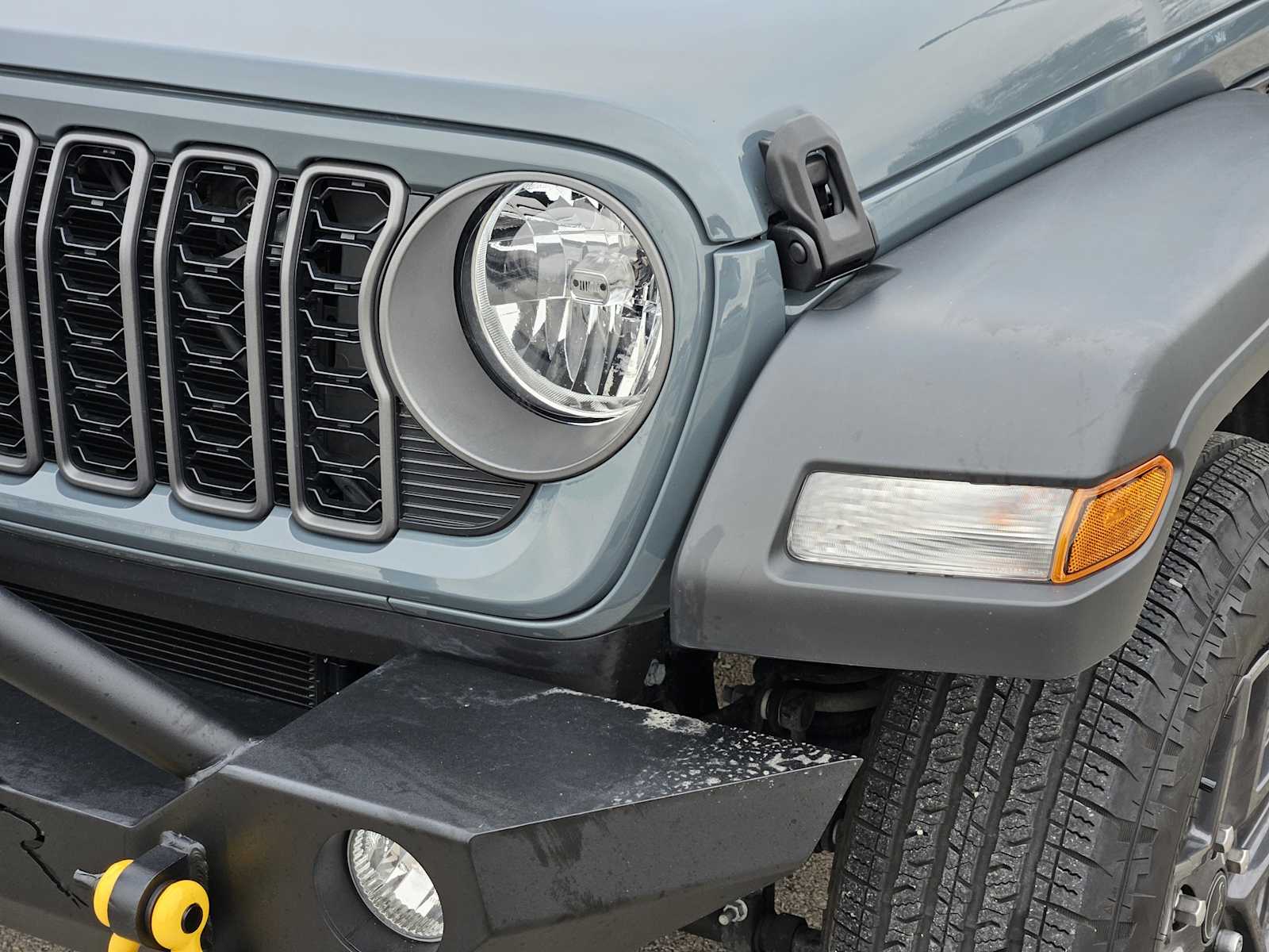 Thumbnail: 2025 Jeep Wrangler - 7