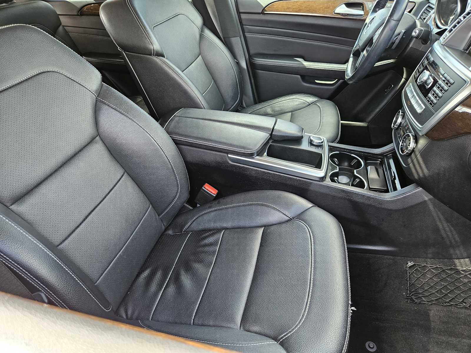 Thumbnail: 2014 Mercedes-Benz M-Class - 14