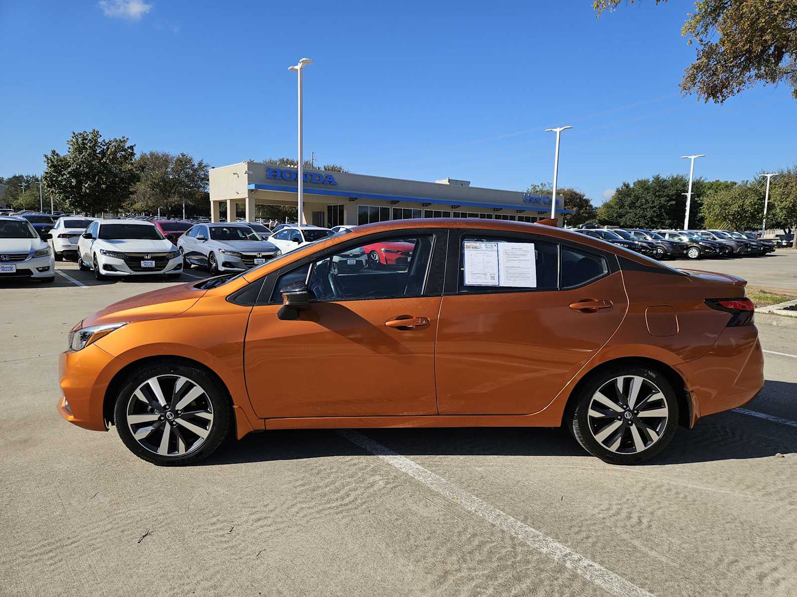 Thumbnail: 2021 Nissan Versa - 4