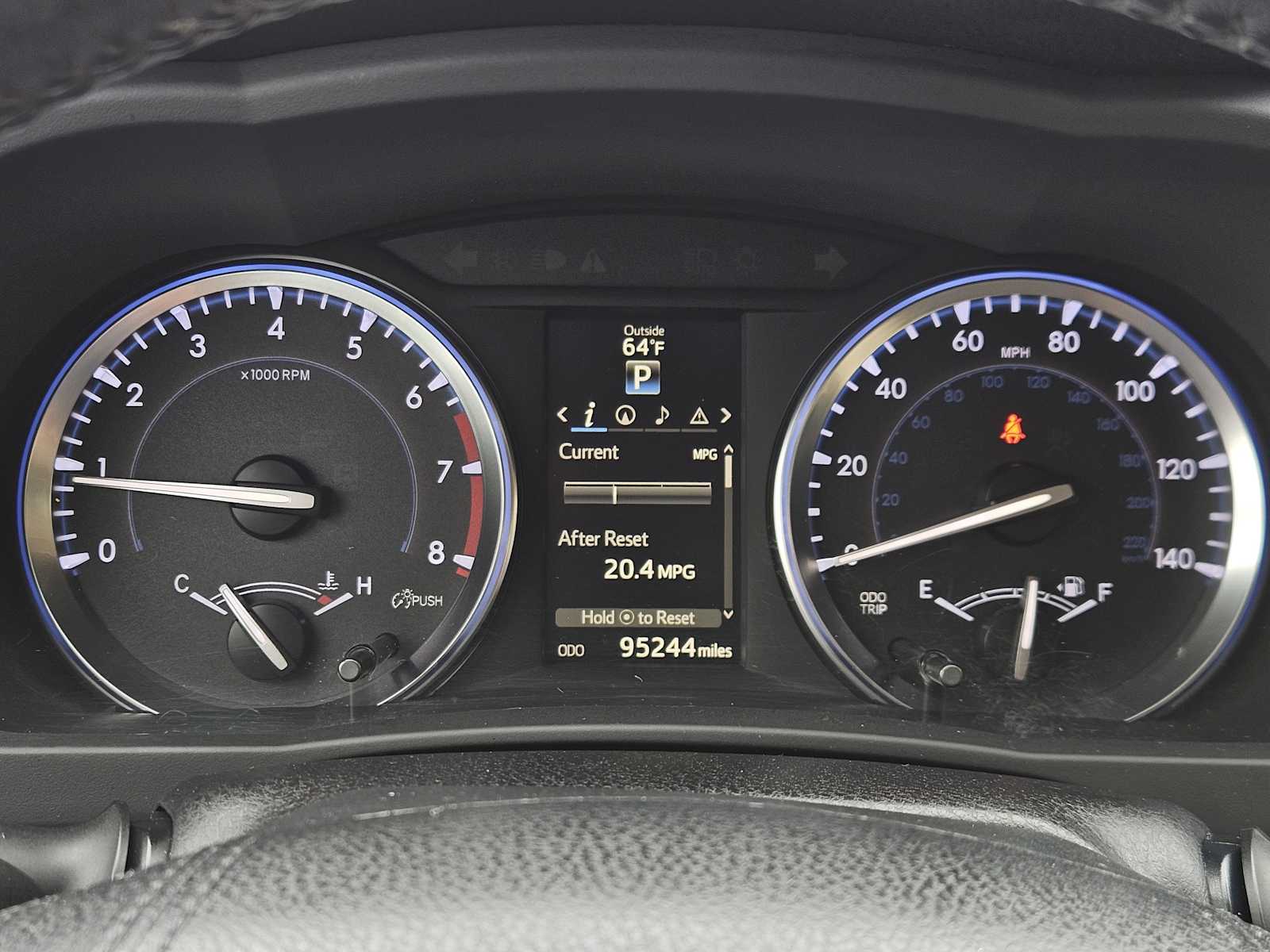 Thumbnail: 2015 Toyota Highlander - 16