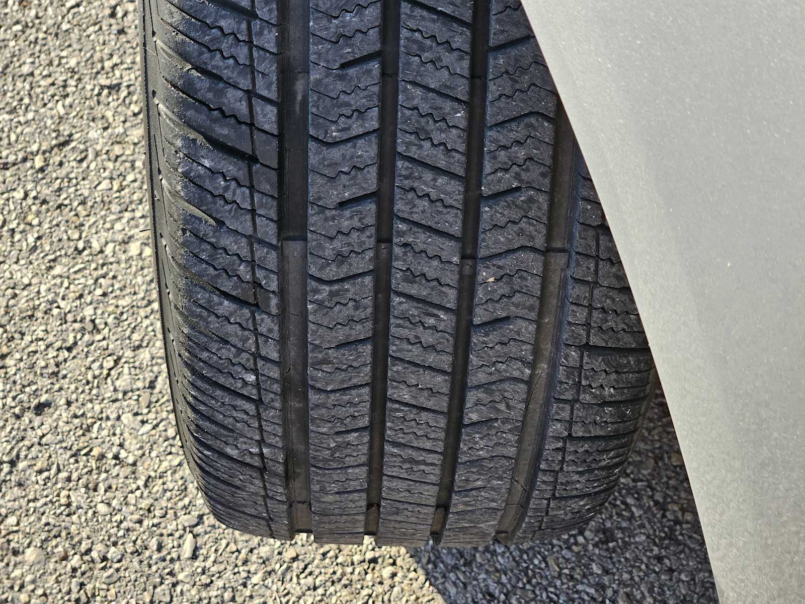 Thumbnail: 2017 Chevrolet Sonic - 10