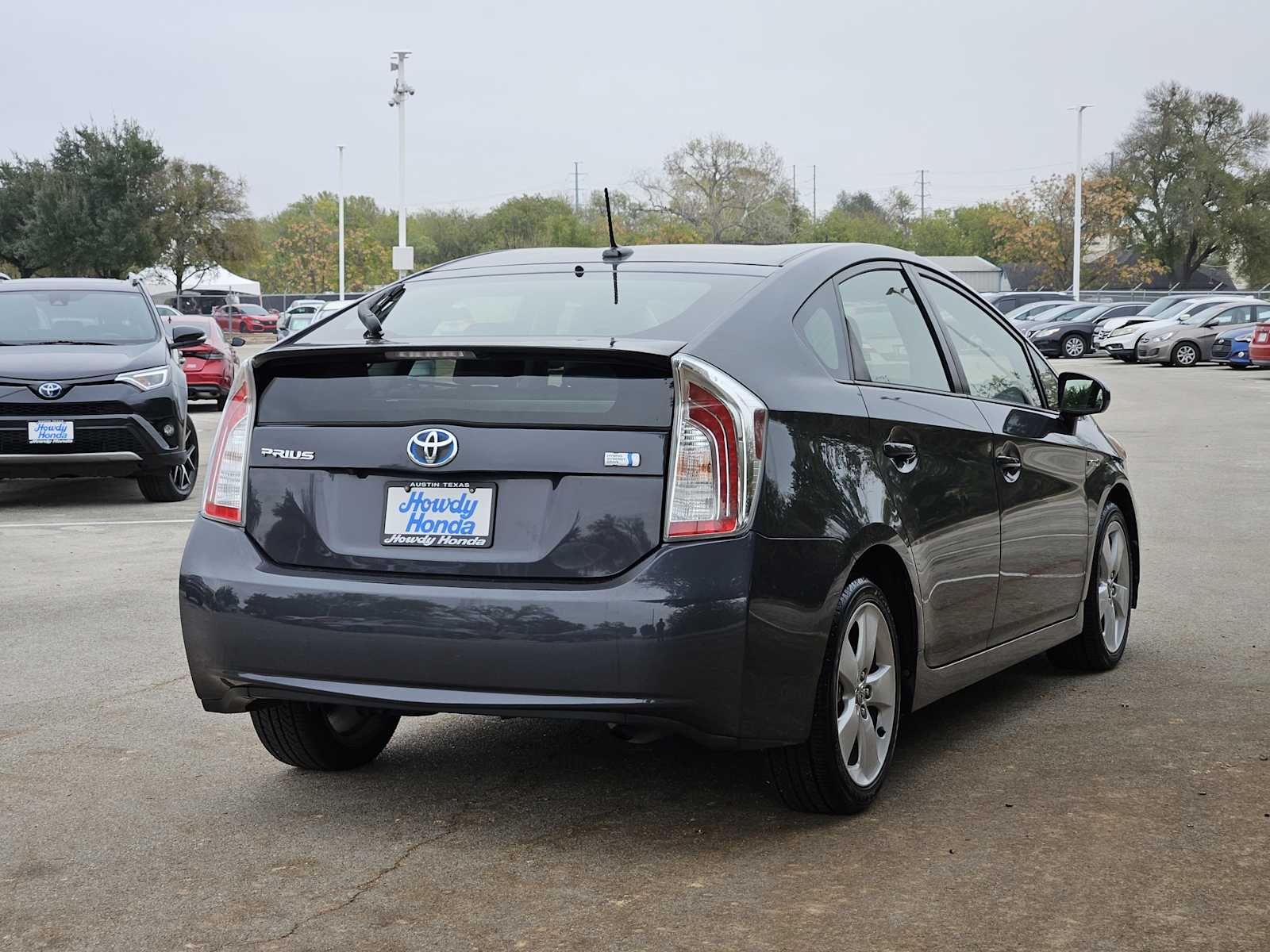 Thumbnail: 2014 Toyota Prius - 6