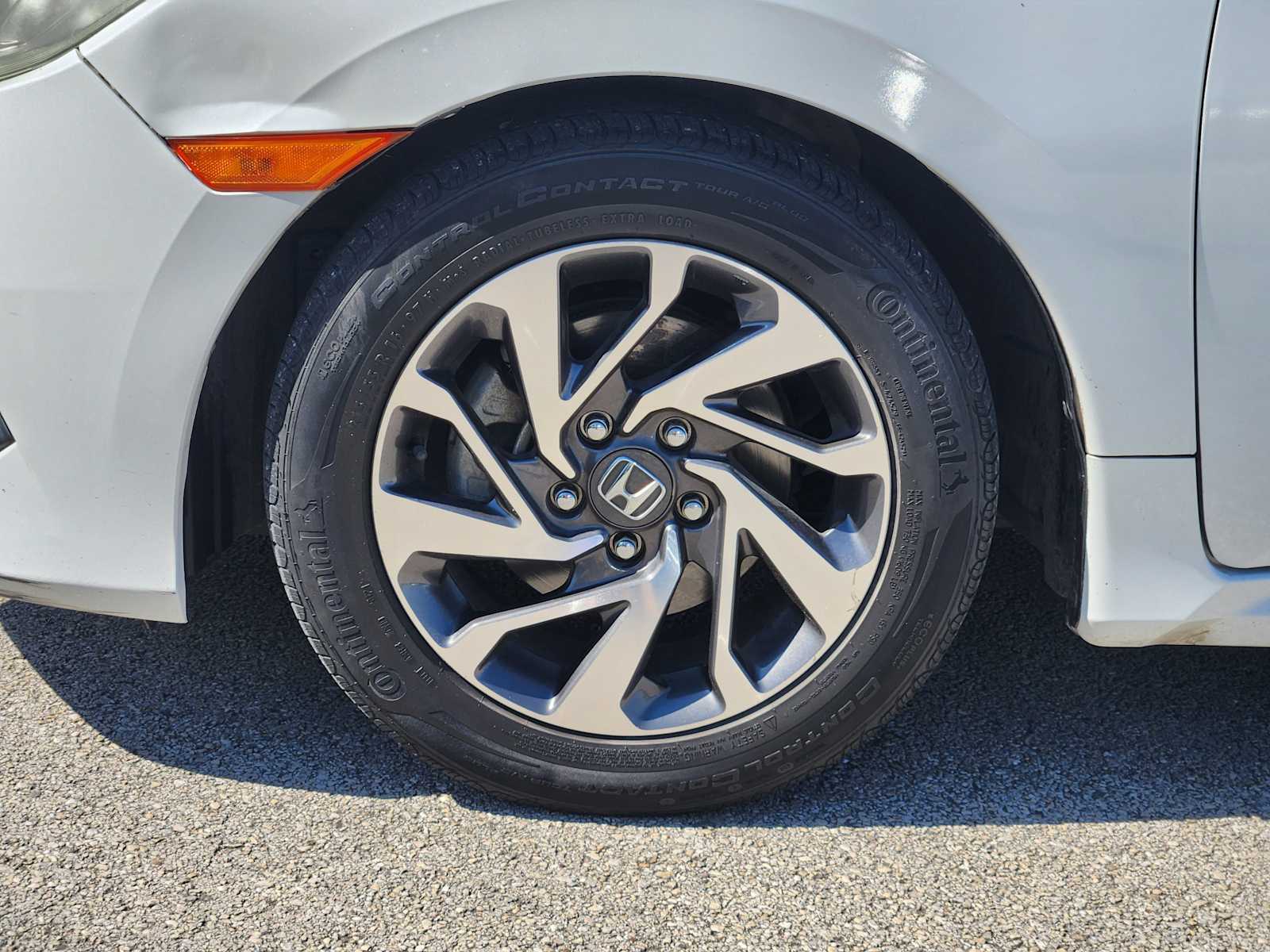 Thumbnail: 2018 Honda Civic - 9