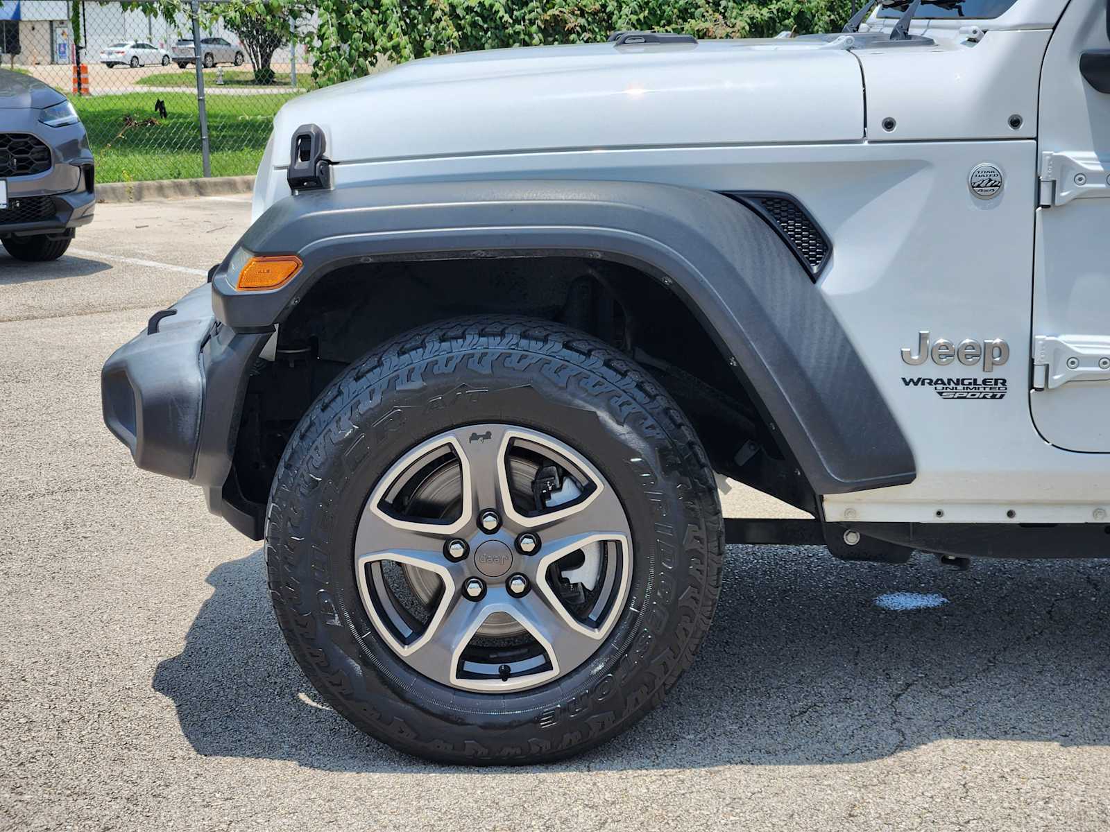 Thumbnail: 2018 Jeep Wrangler - 8