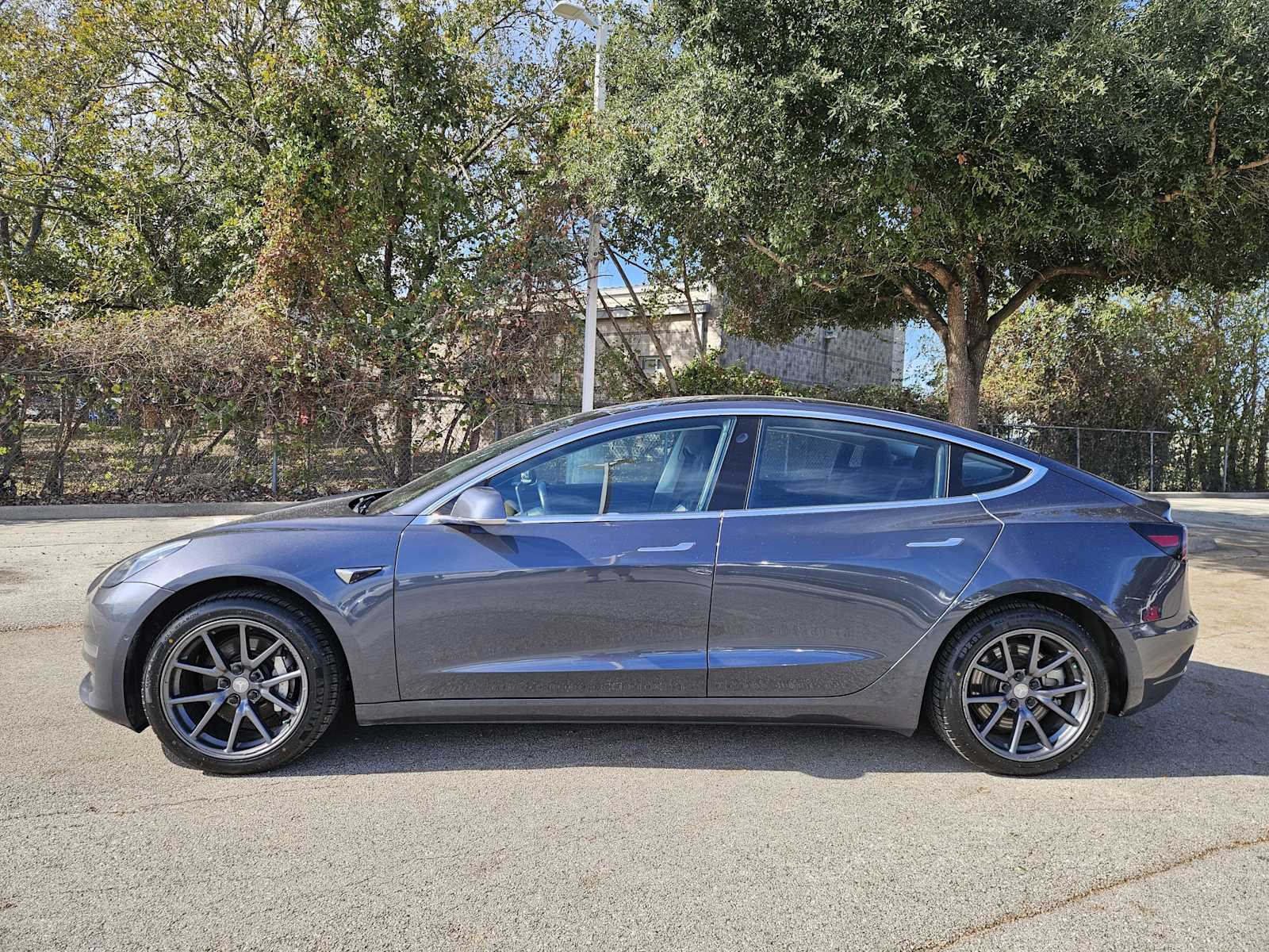 Thumbnail: 2018 Tesla Model 3 - 4