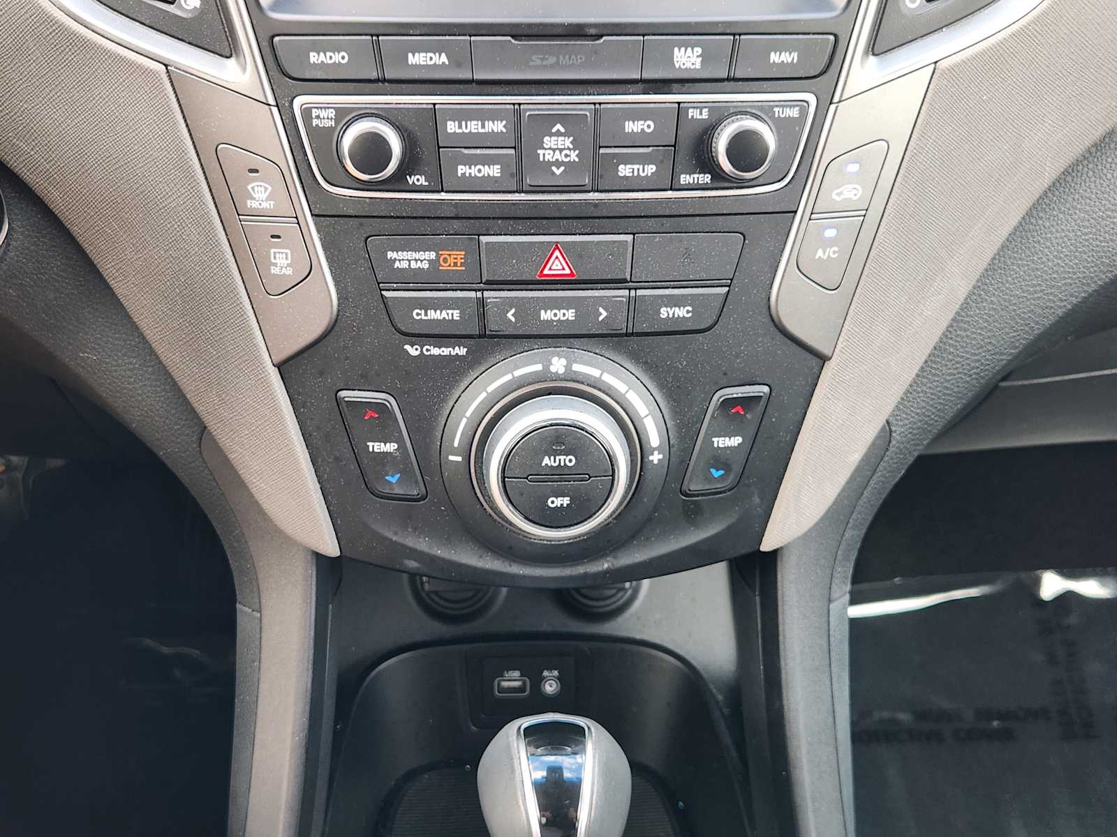 Thumbnail: 2018 Hyundai Santa Fe - 18