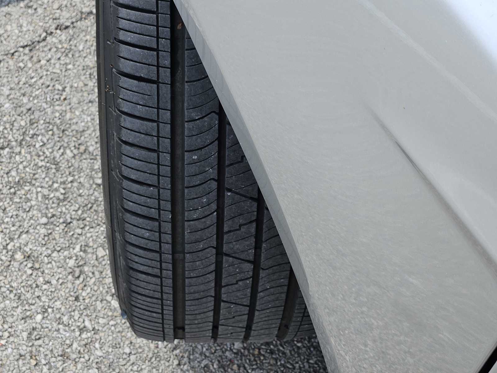 Thumbnail: 2016 Ford Focus - 10