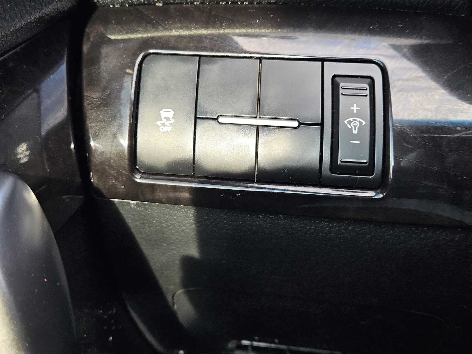 Thumbnail: 2014 Kia Sorento - 19