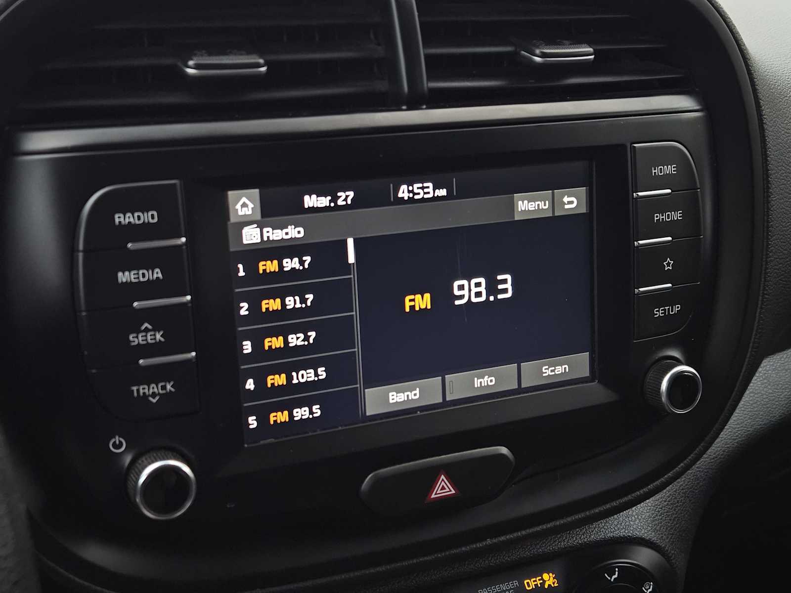 Thumbnail: 2020 Kia Soul - 16