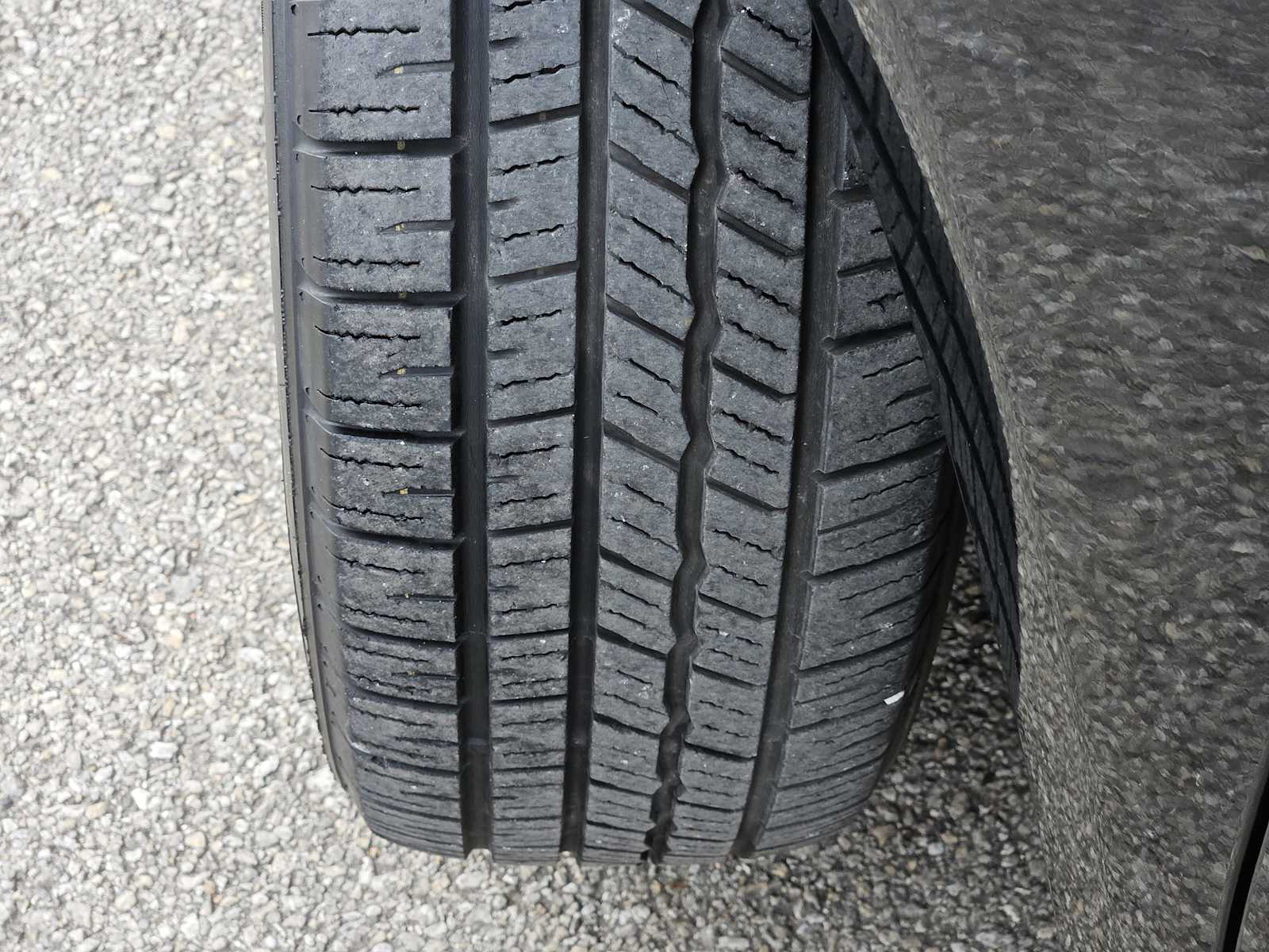 Thumbnail: 2012 Nissan Versa - 10