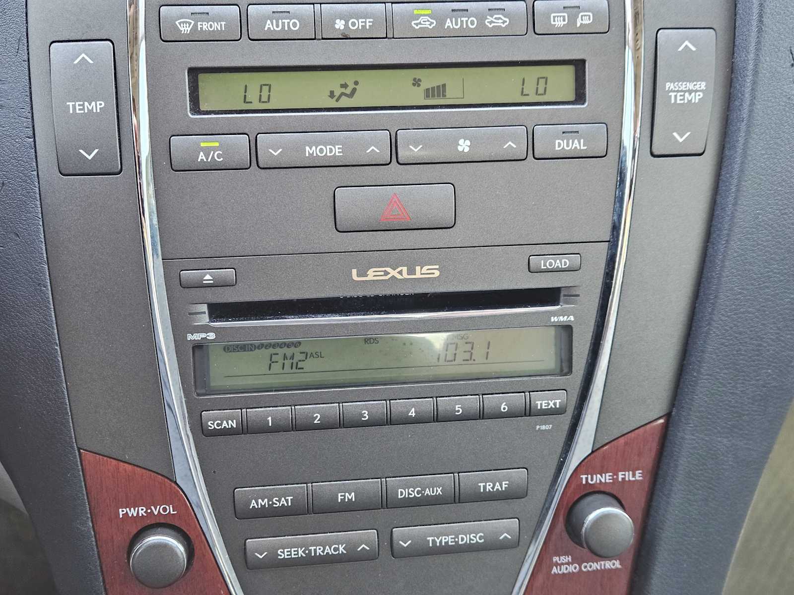 Thumbnail: 2009 Lexus ES - 18