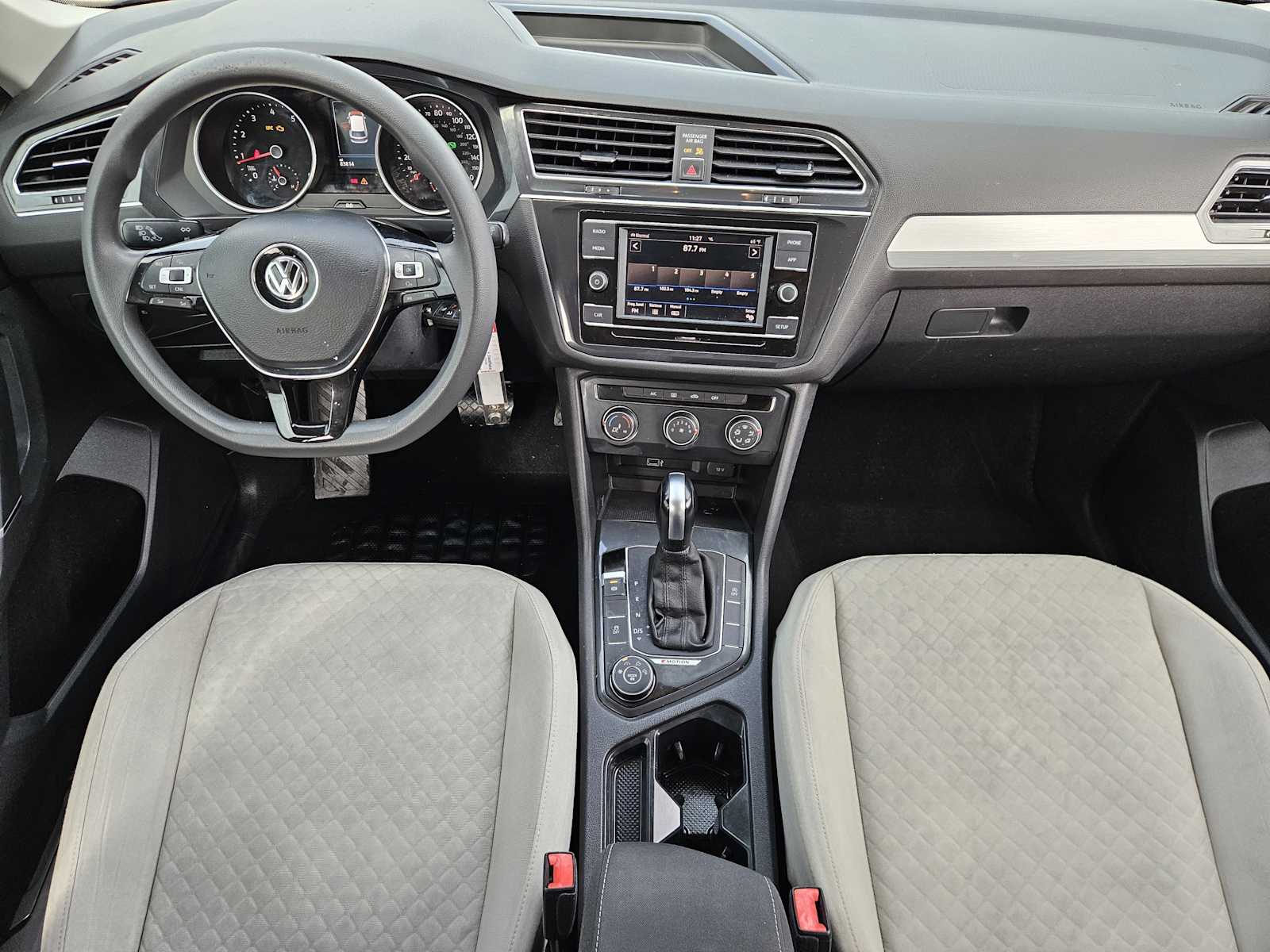 Thumbnail: 2018 Volkswagen Tiguan - 24