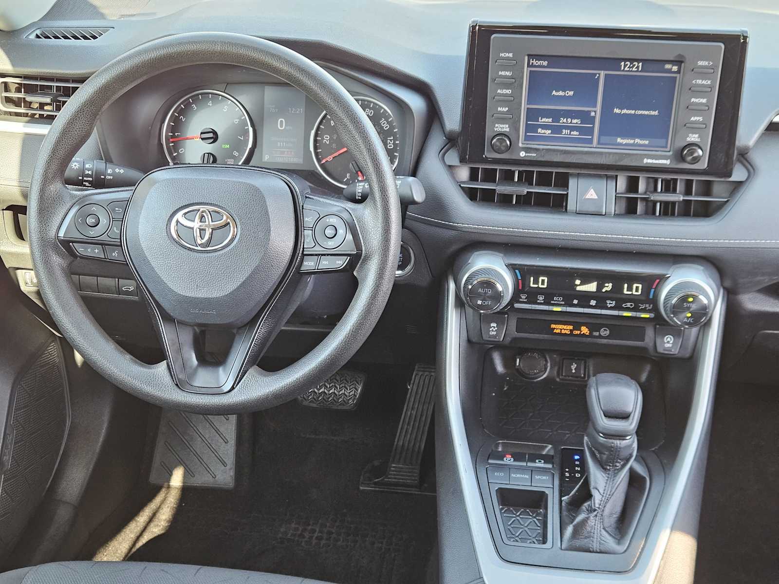 Thumbnail: 2021 Toyota RAV4 - 26