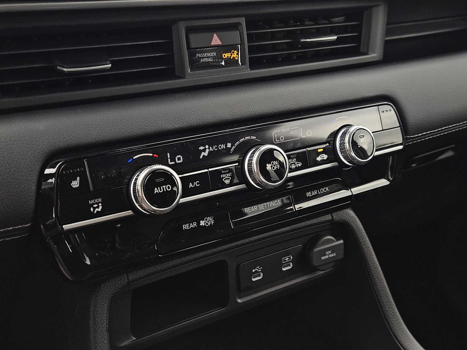 Thumbnail: 2026 Honda Pilot - 15