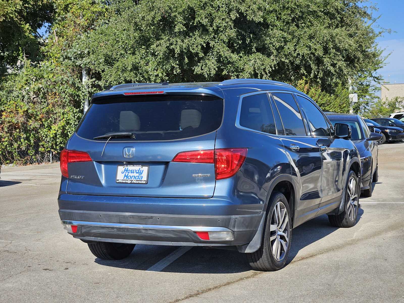 Thumbnail: 2016 Honda Pilot - 5