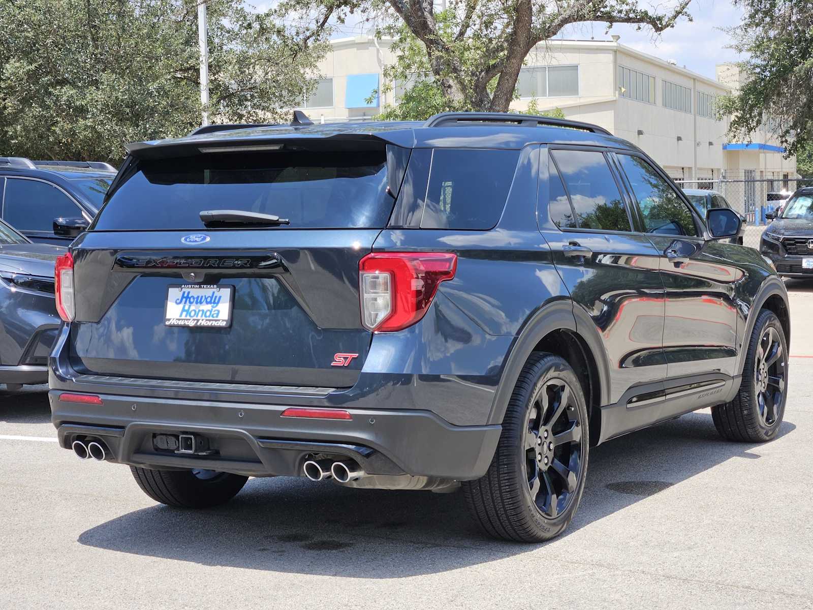 Thumbnail: 2024 Ford Explorer - 5