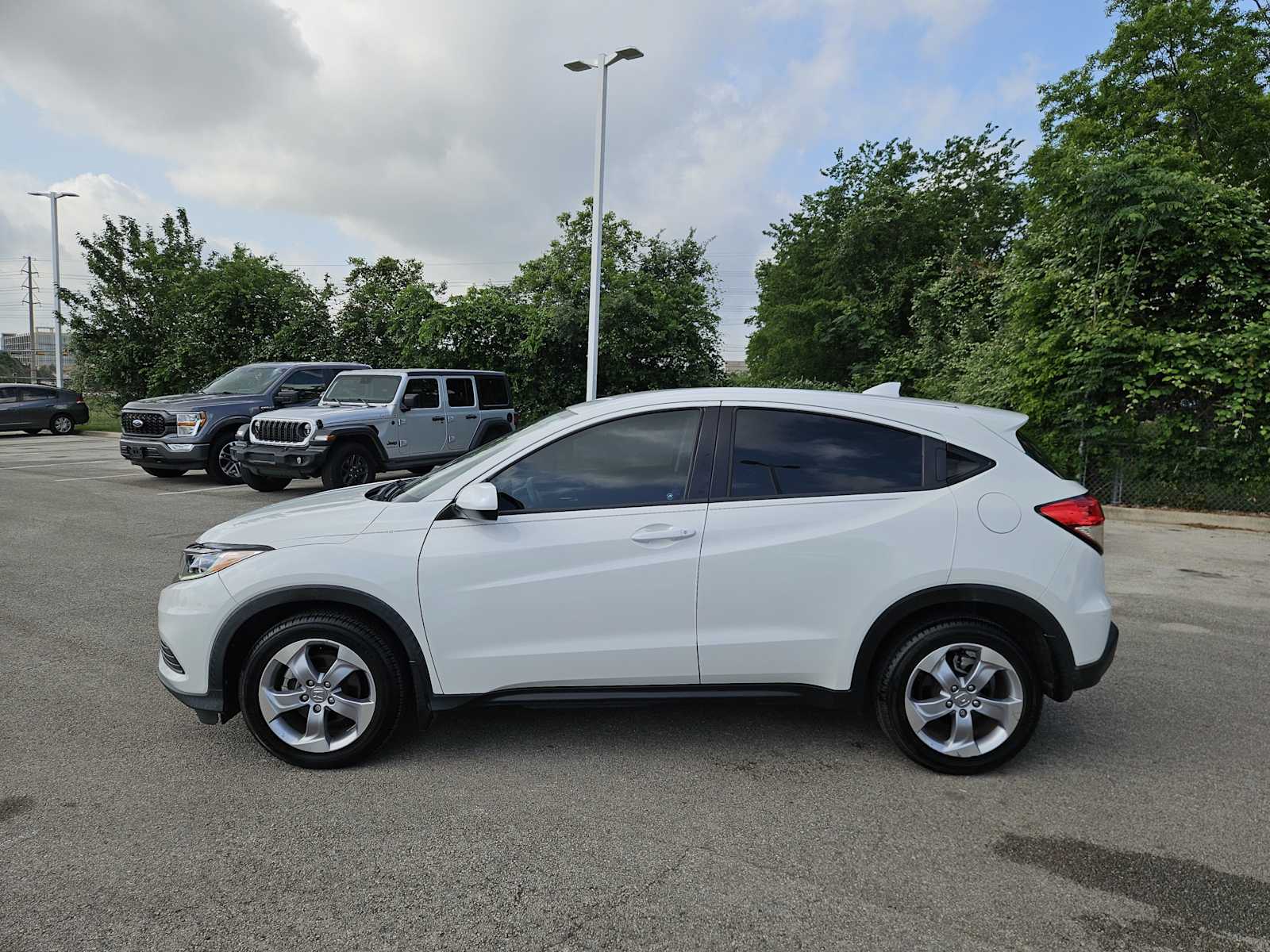 Thumbnail: 2020 Honda HR-V - 4