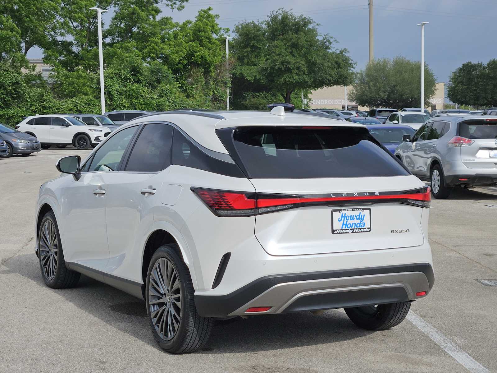 Thumbnail: 2023 Lexus RX - 5