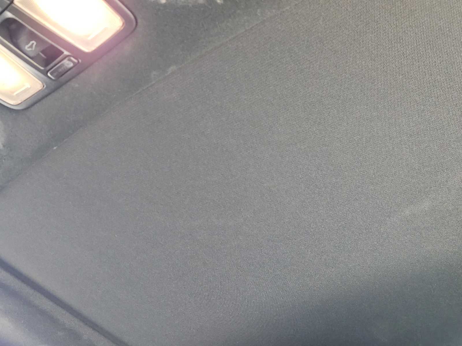 Thumbnail: 2017 Hyundai Veloster - 23