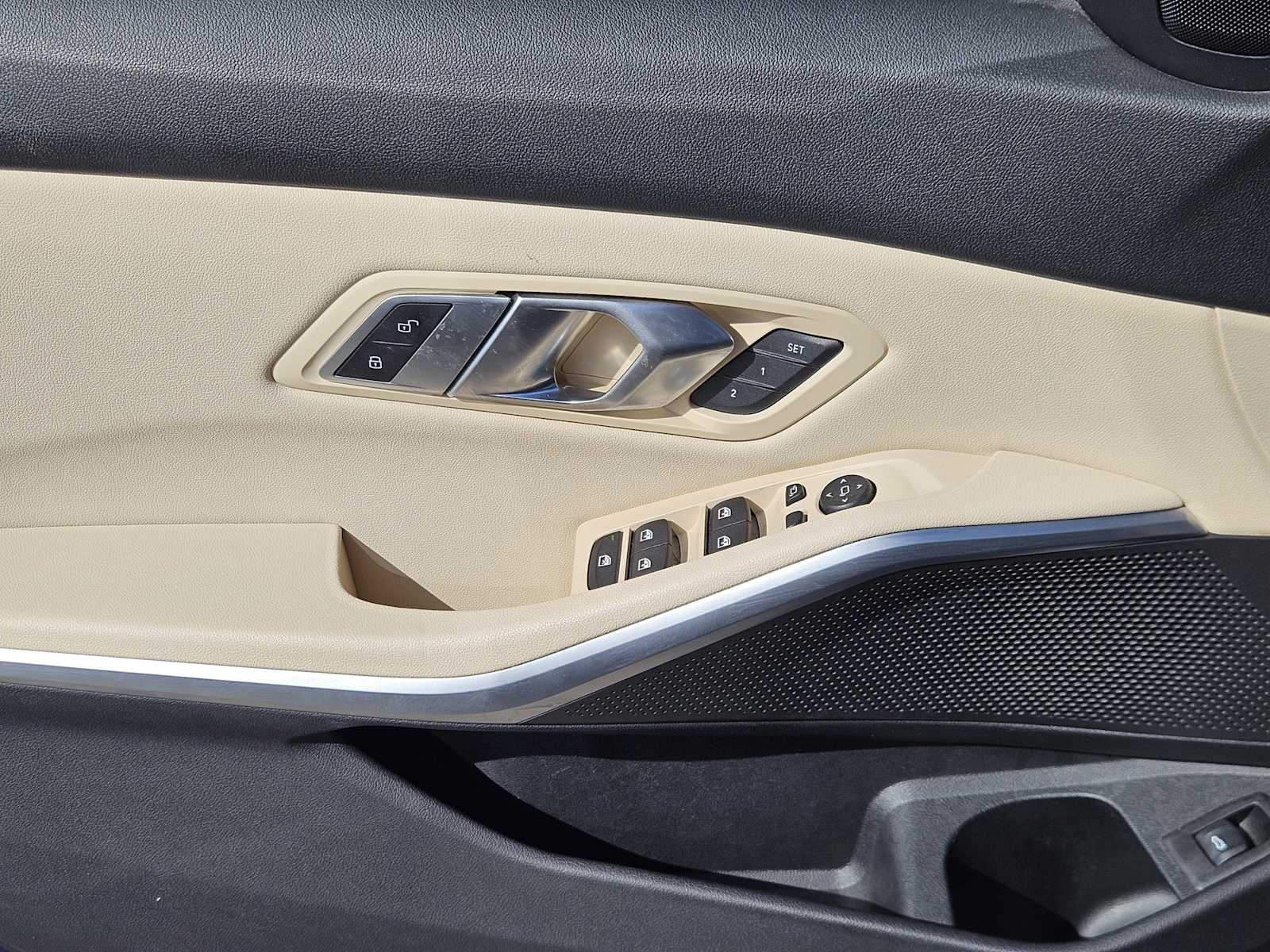 Thumbnail: 2019 BMW 3 Series - 21