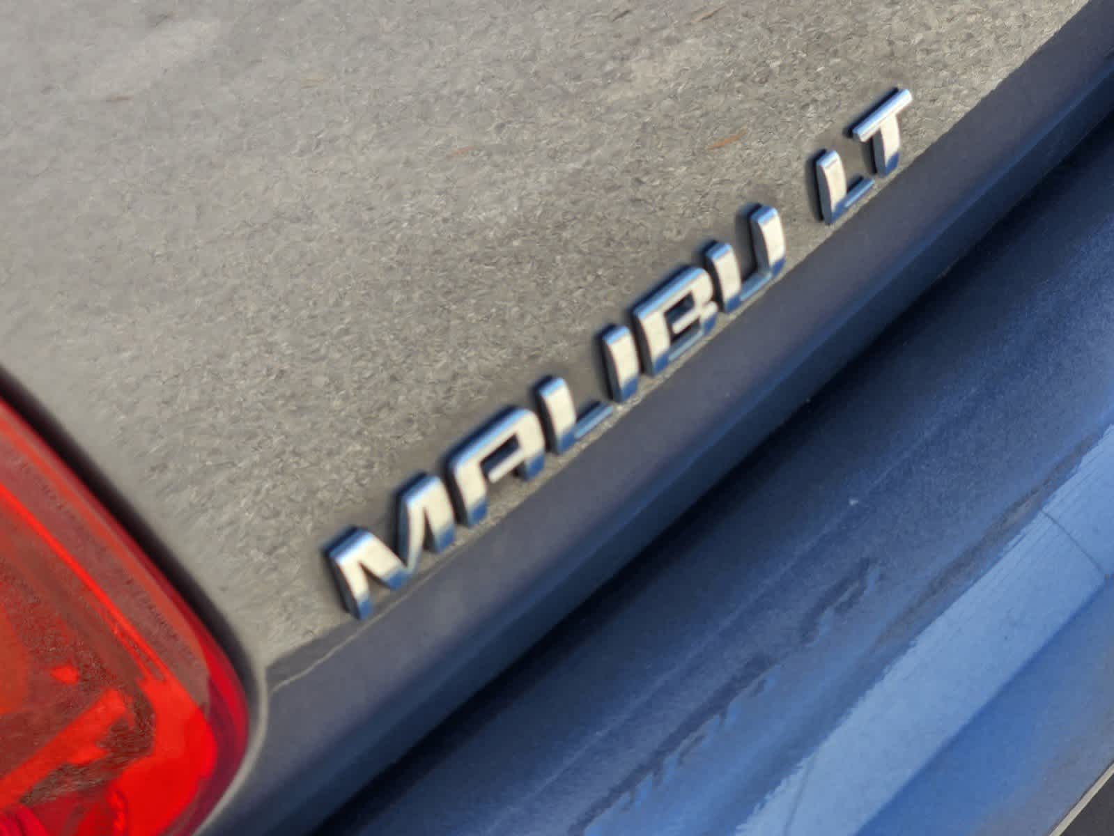 2011 Chevrolet Malibu LT 13