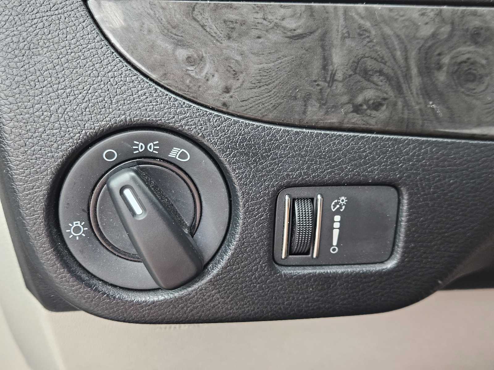 Thumbnail: 2019 Dodge Grand Caravan - 21