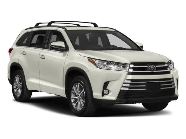 Thumbnail: 2017 Toyota Highlander - 6