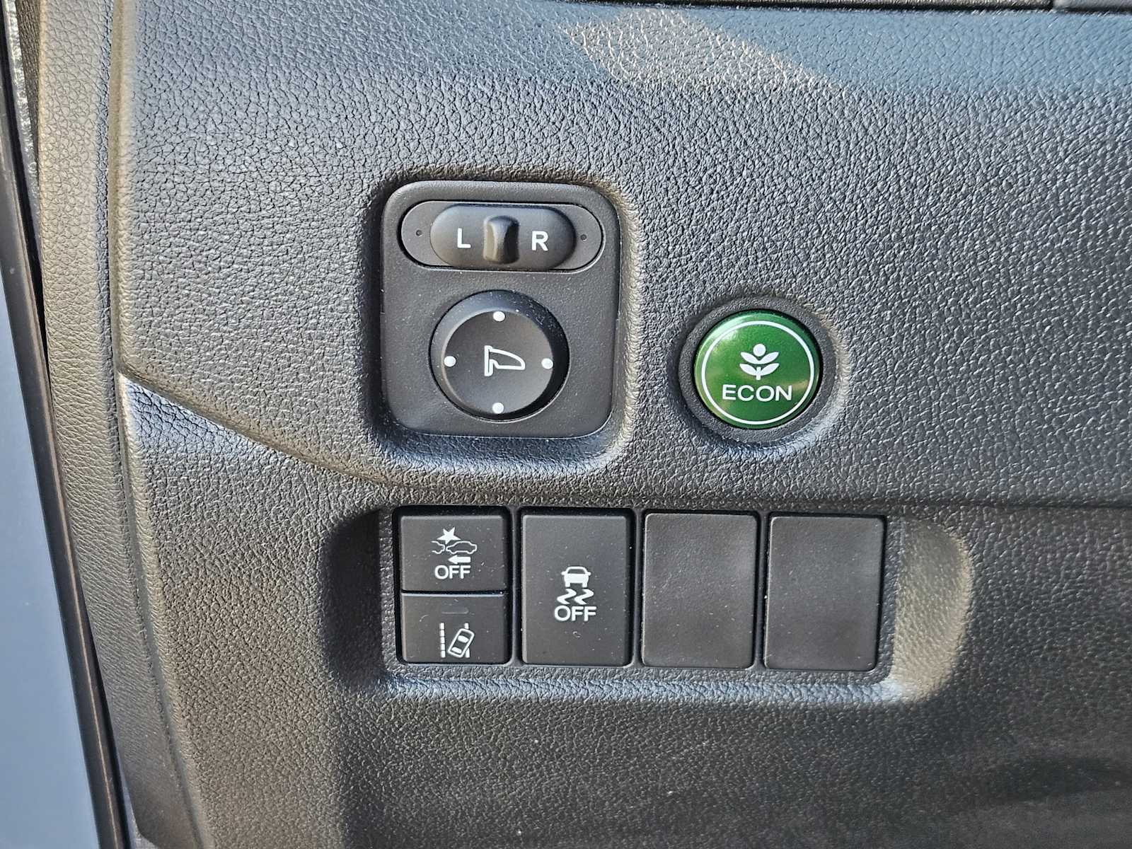 Thumbnail: 2022 Honda Pilot - 22