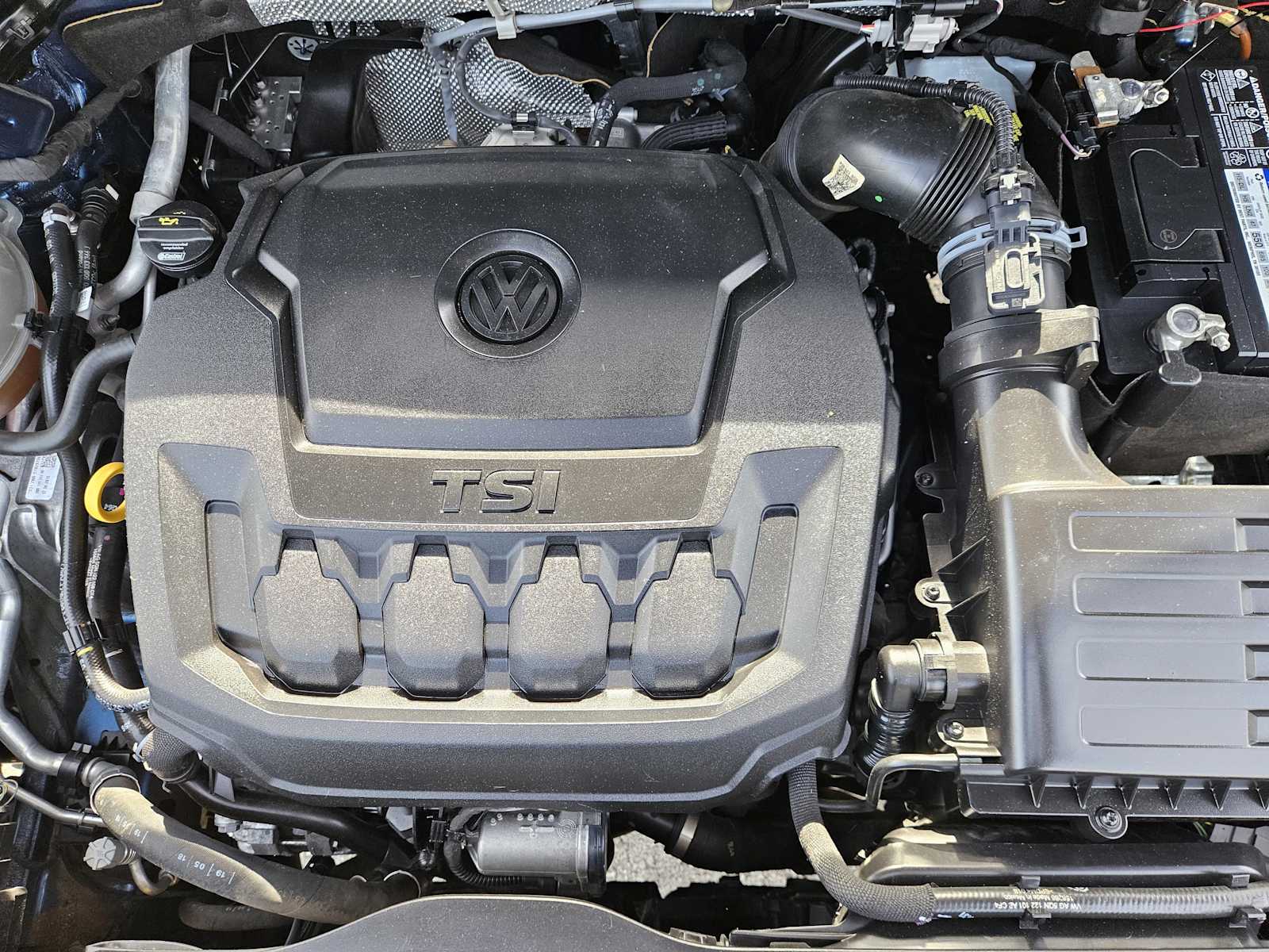 Thumbnail: 2018 Volkswagen Tiguan - 30