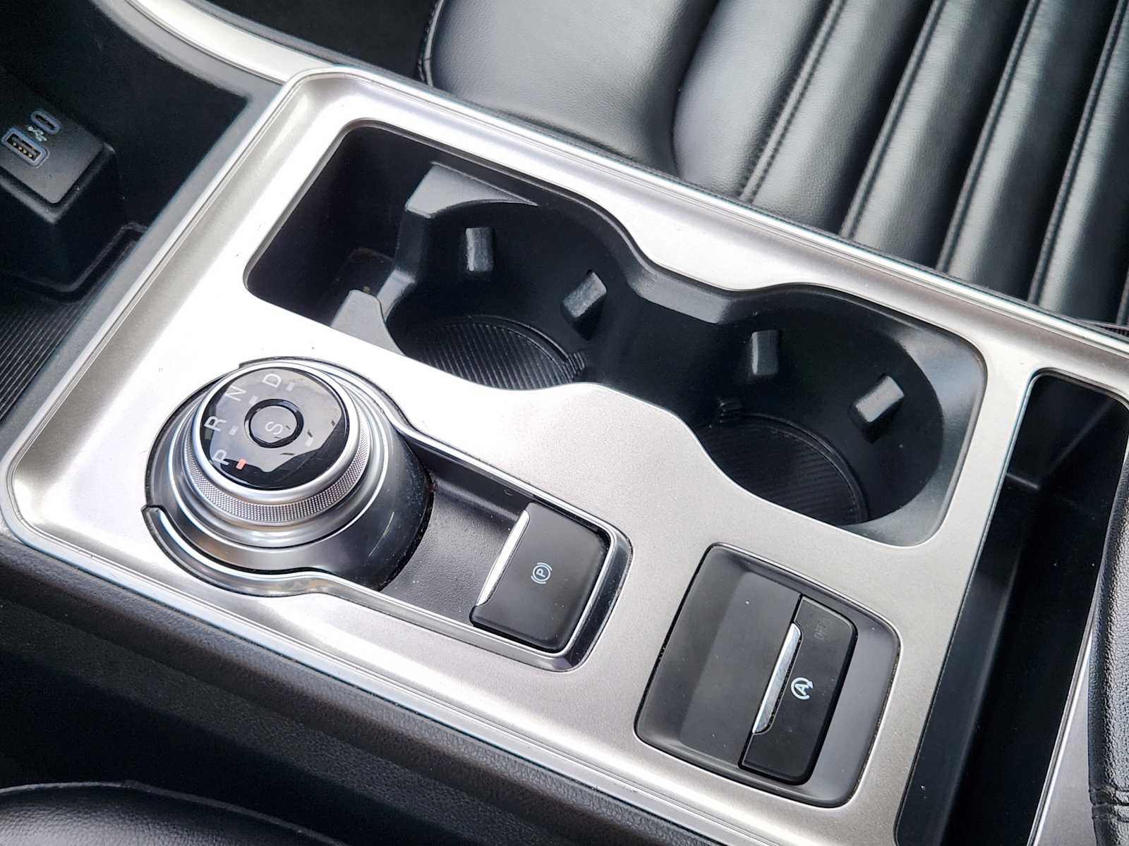 Thumbnail: 2024 Ford Edge - 20