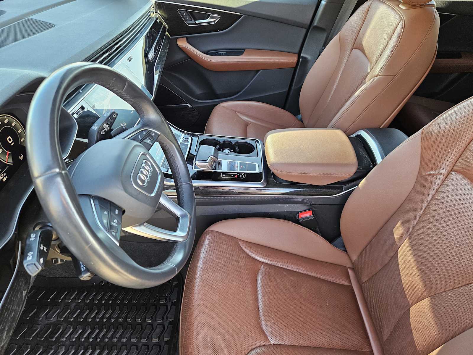 Thumbnail: 2021 Audi Q7 - 13