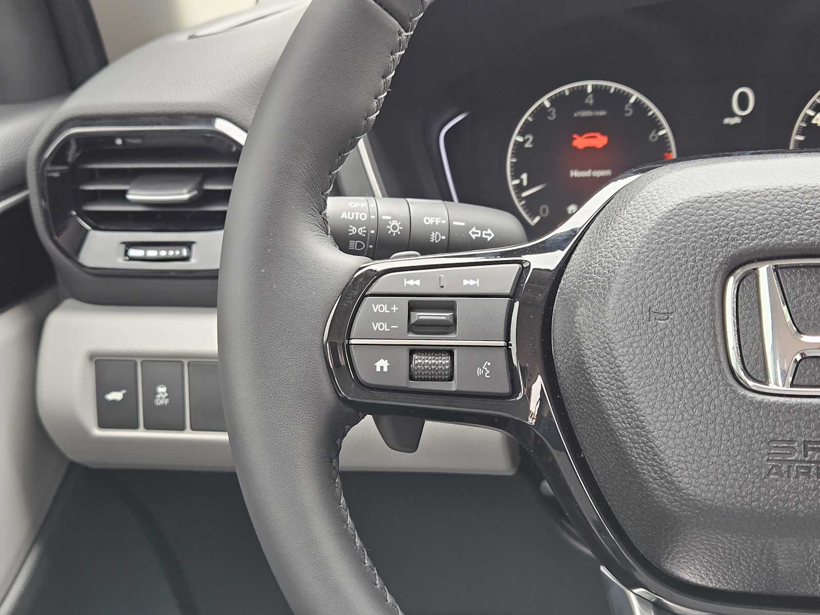 Thumbnail: 2025 Honda Pilot - 22