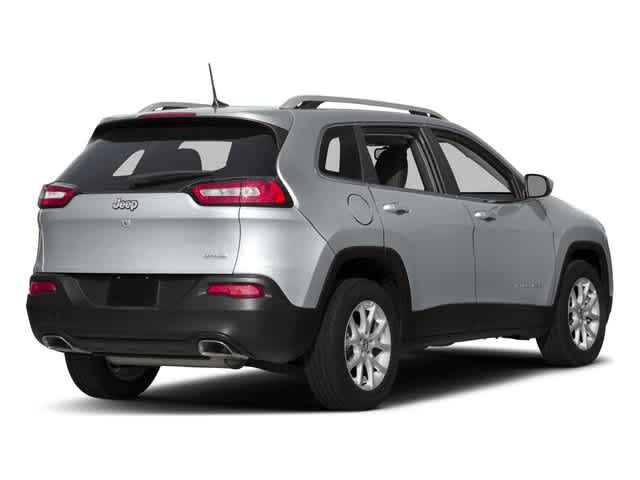 Thumbnail: 2017 Jeep Cherokee - 5