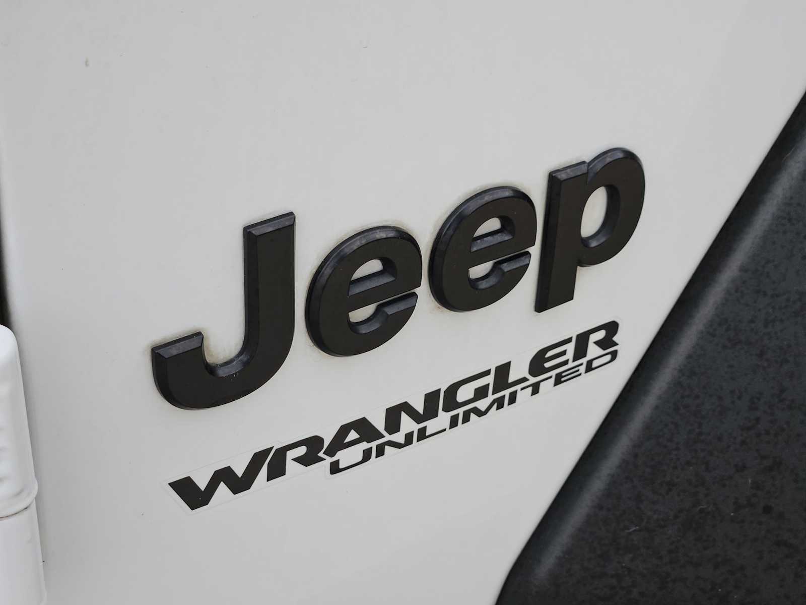 Thumbnail: 2021 Jeep Wrangler - 11