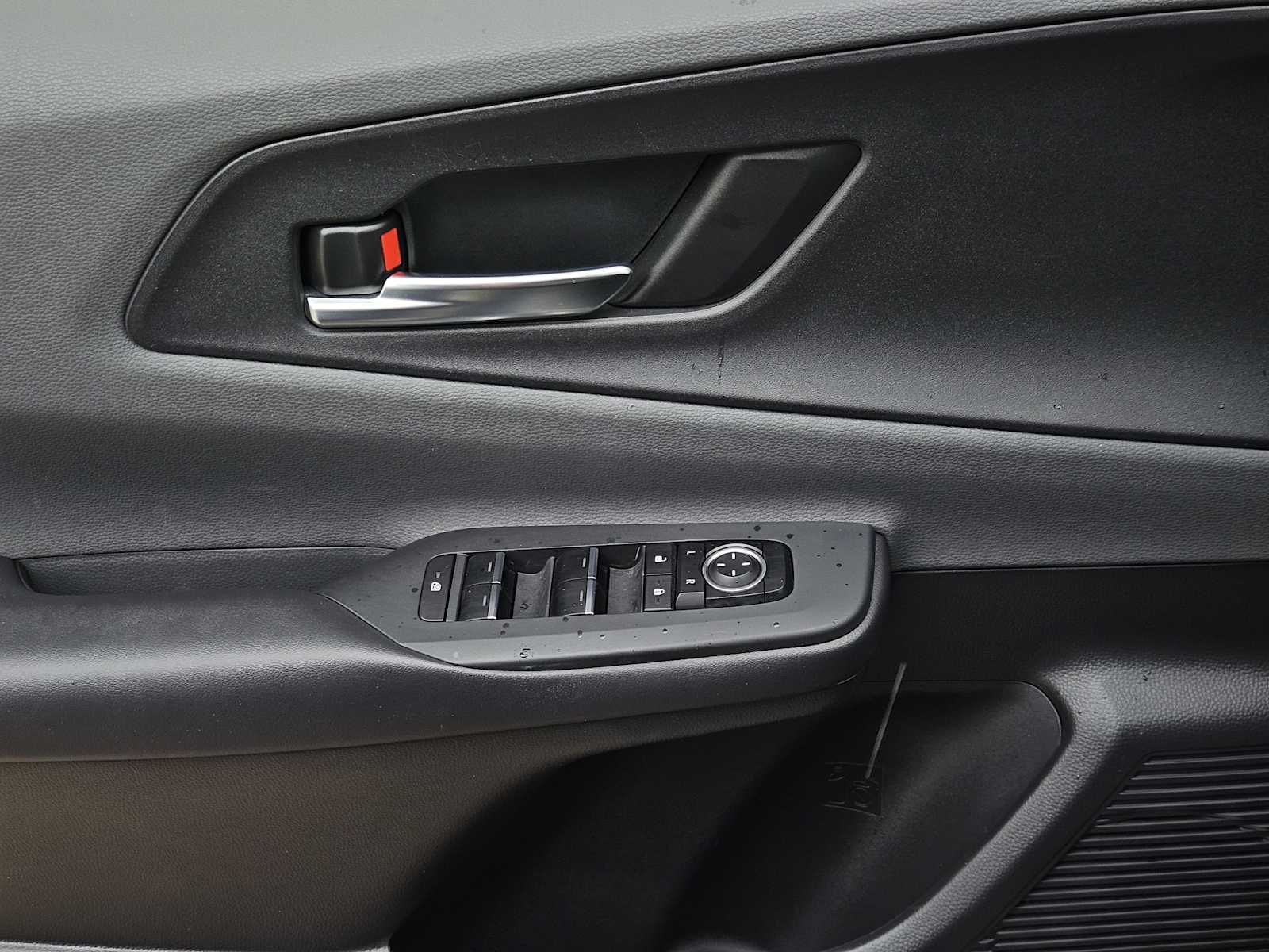 Thumbnail: 2024 Toyota Prius - 22