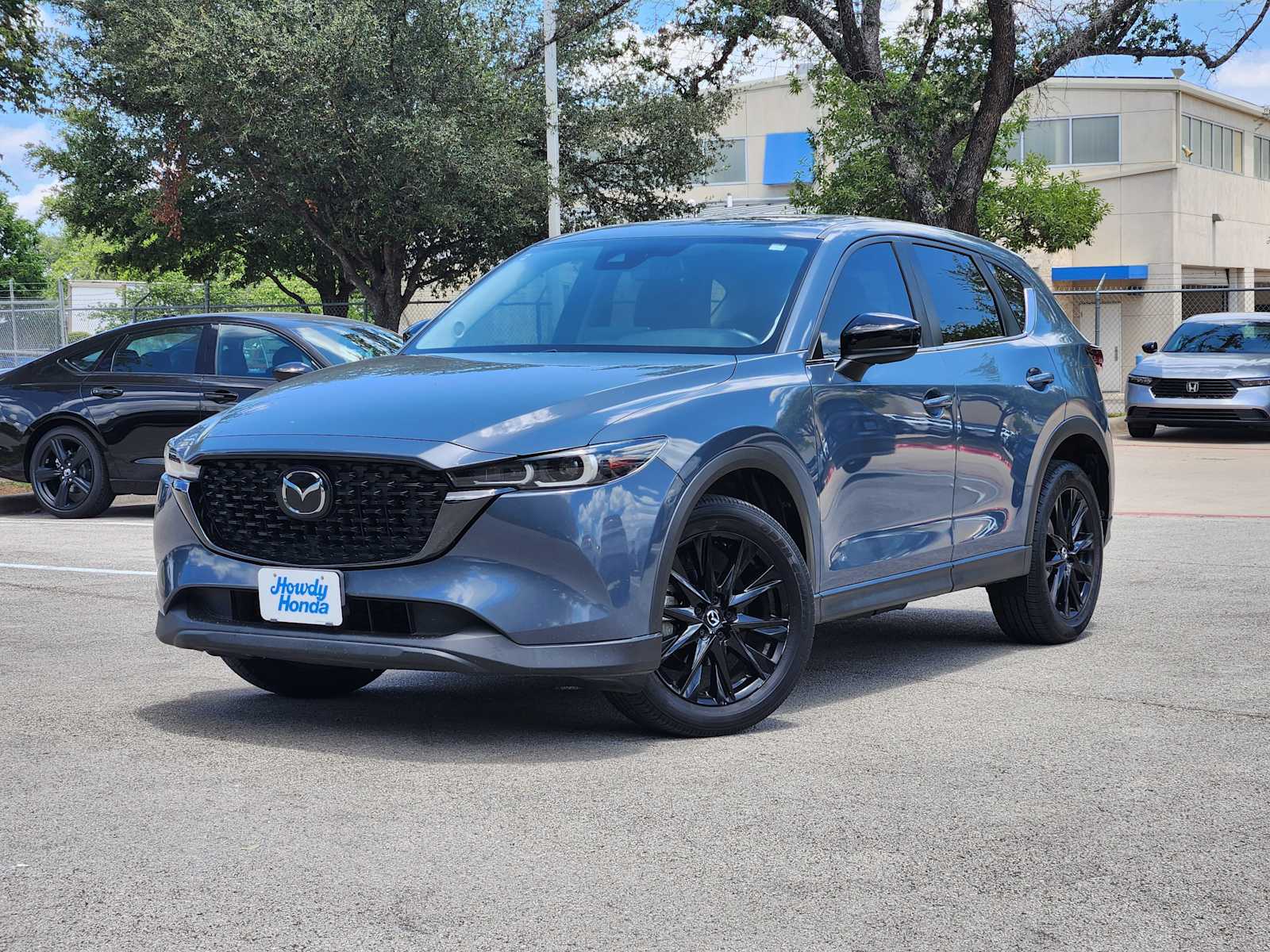 2023 Mazda CX-5 S Carbon Edition Auto AWD's photo