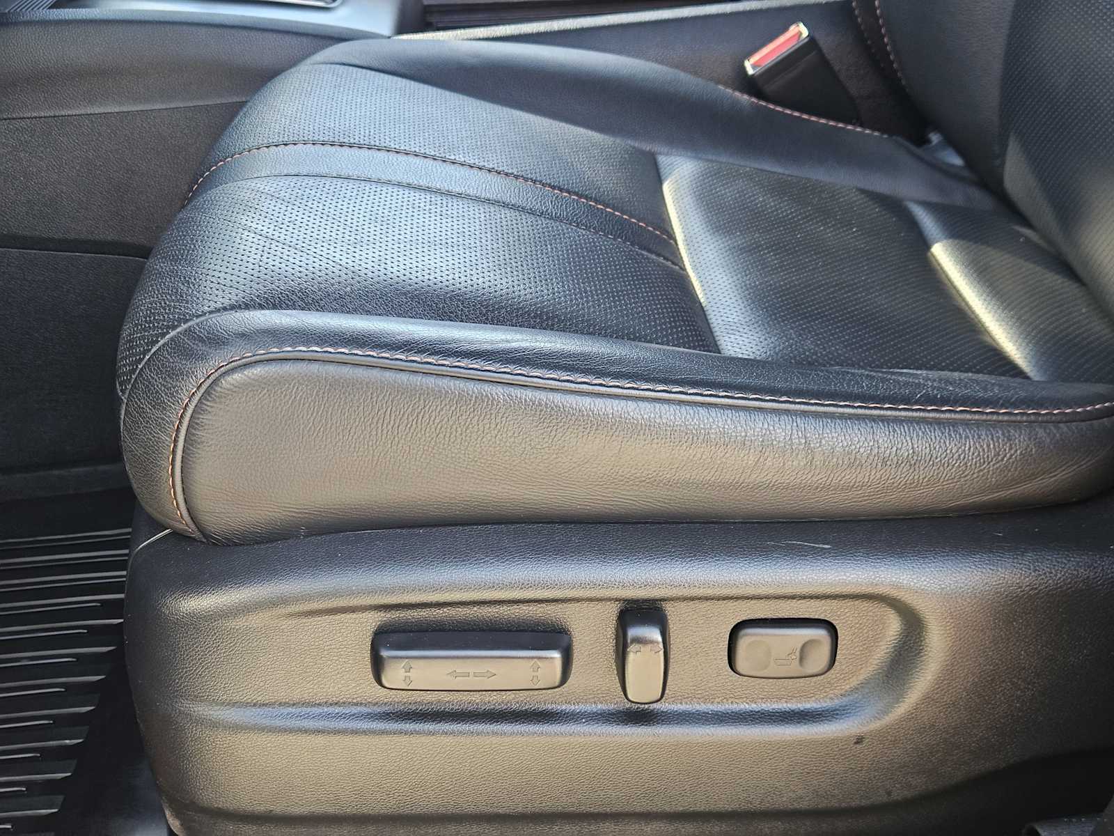 Thumbnail: 2022 Honda Pilot - 23