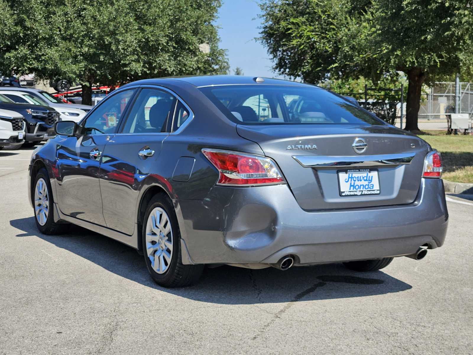 Thumbnail: 2015 Nissan Altima - 6
