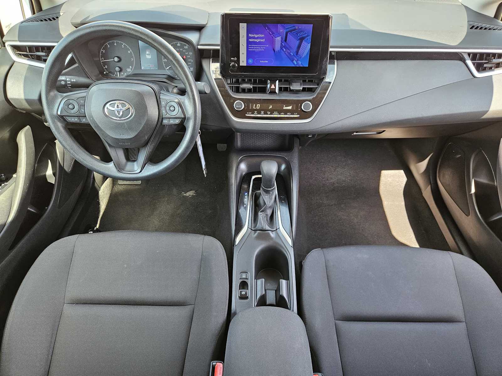 Thumbnail: 2024 Toyota Corolla - 24