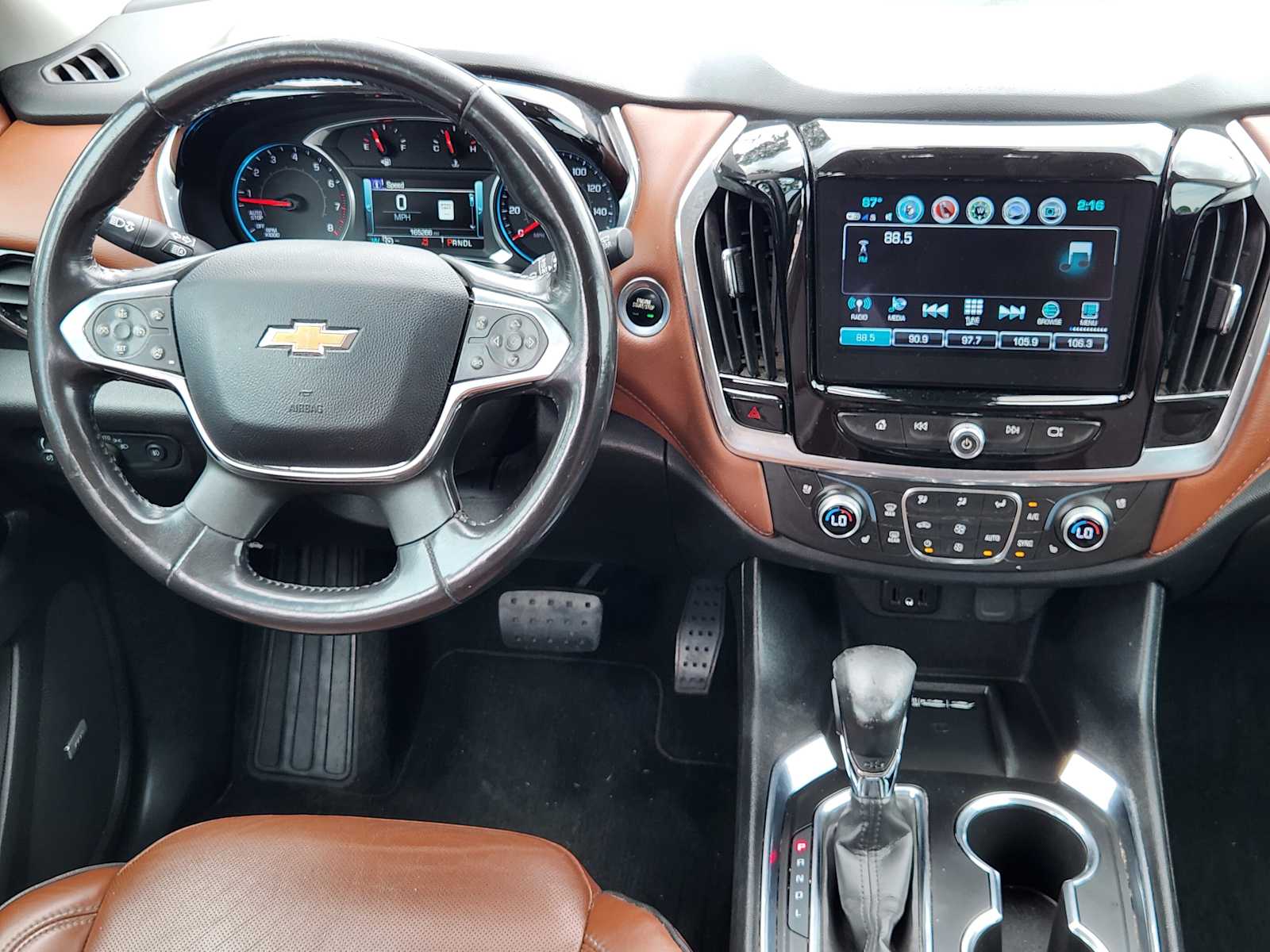 Thumbnail: 2018 Chevrolet Traverse - 27